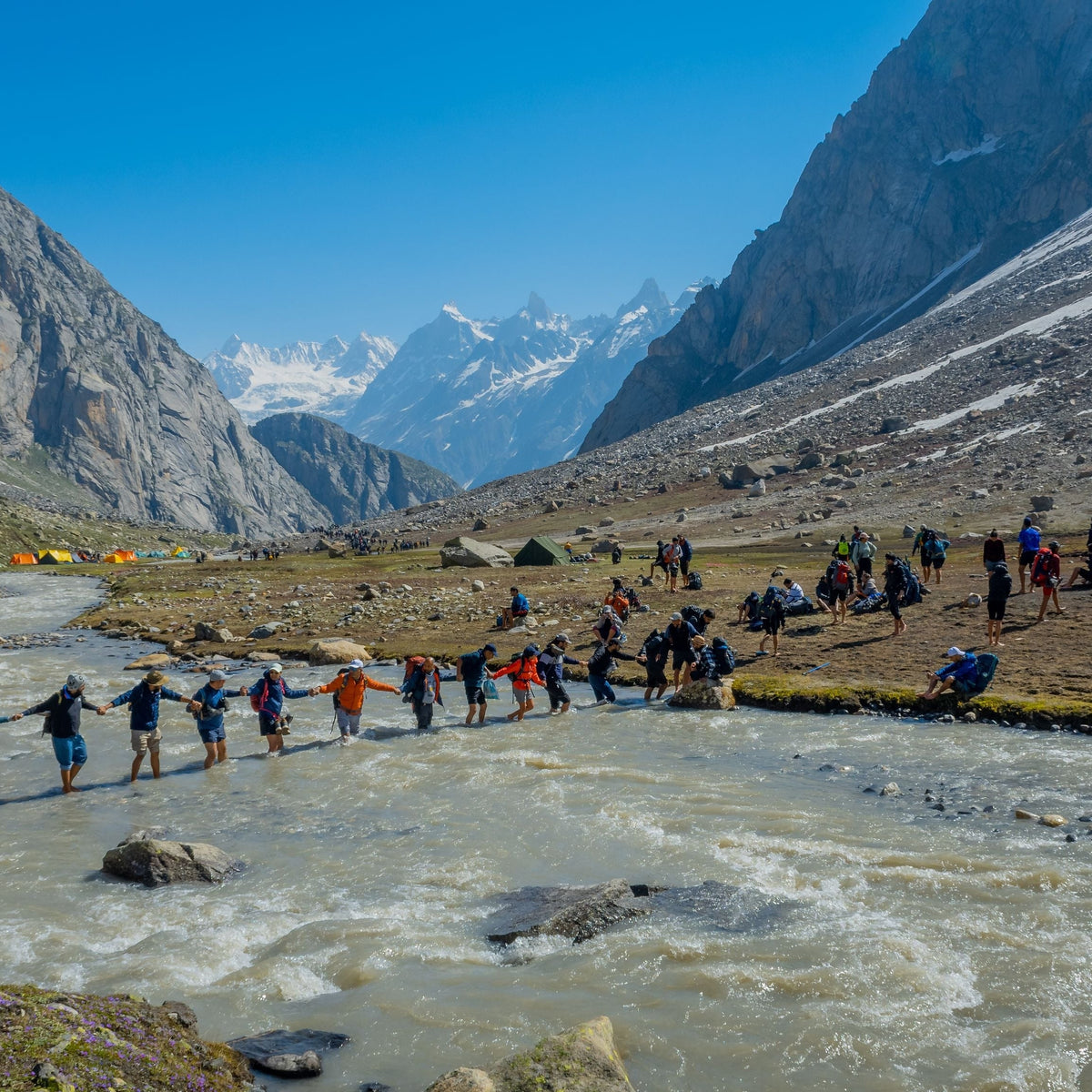 Hampta Pass Trek 4 Nights 5 Days